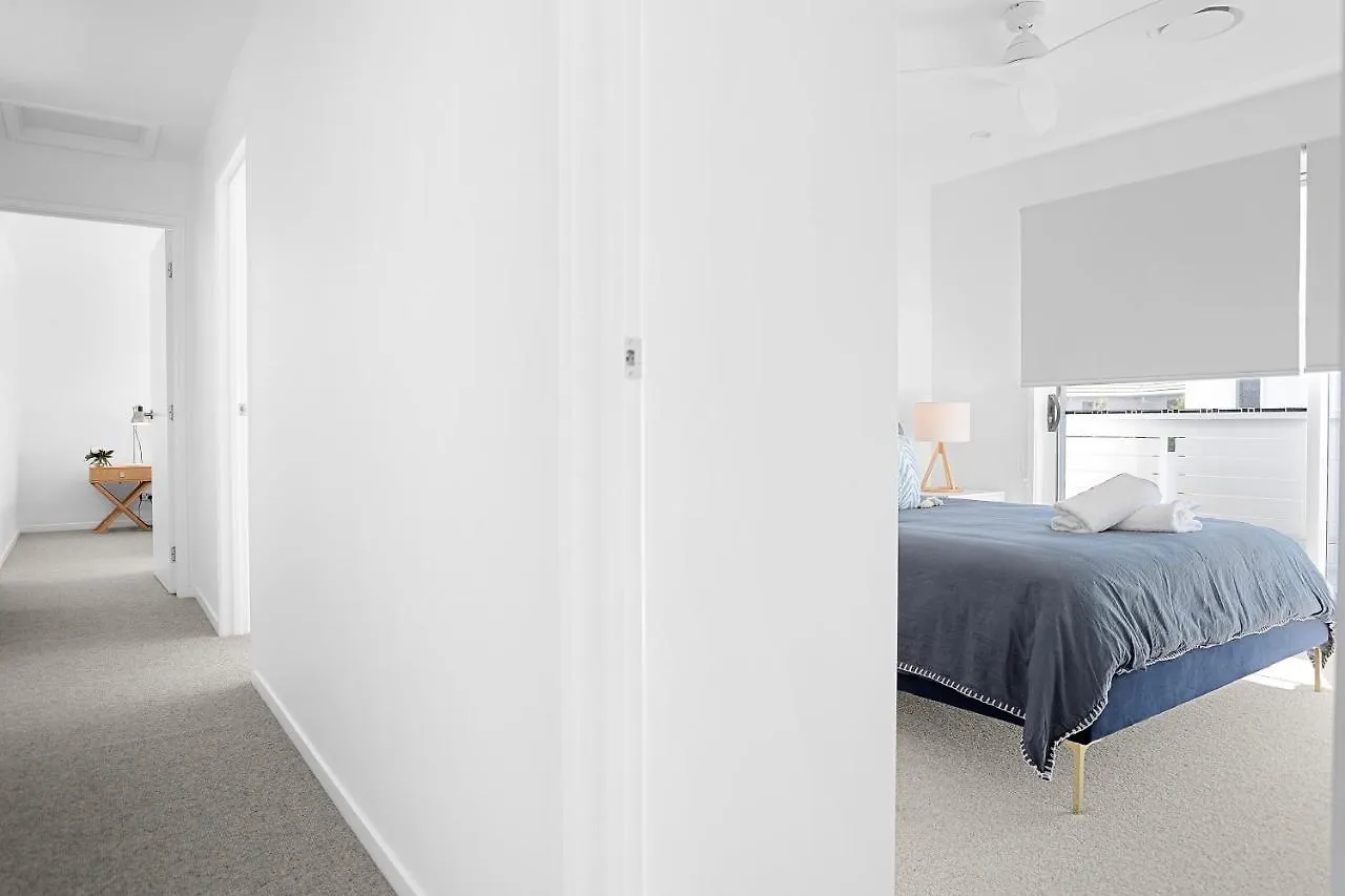 Holiday home Lomani 8 On Browning Street Villa Byron Bay Australia